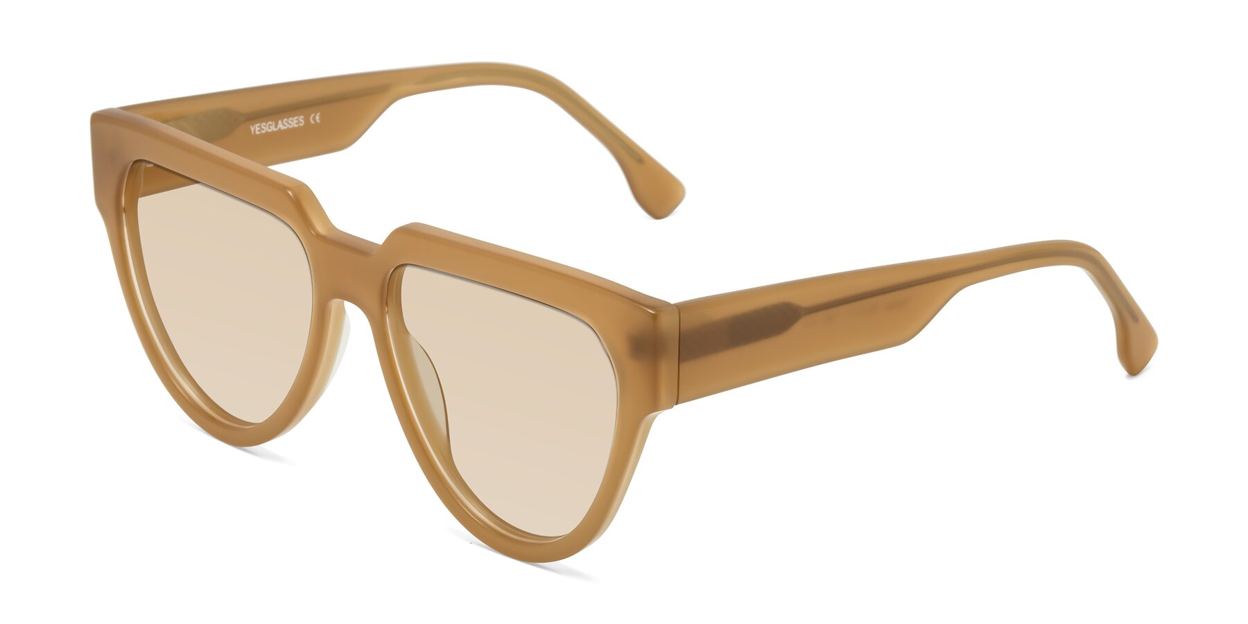 Angle of Yorke in Caramel with Light Brown Tinted Lenses