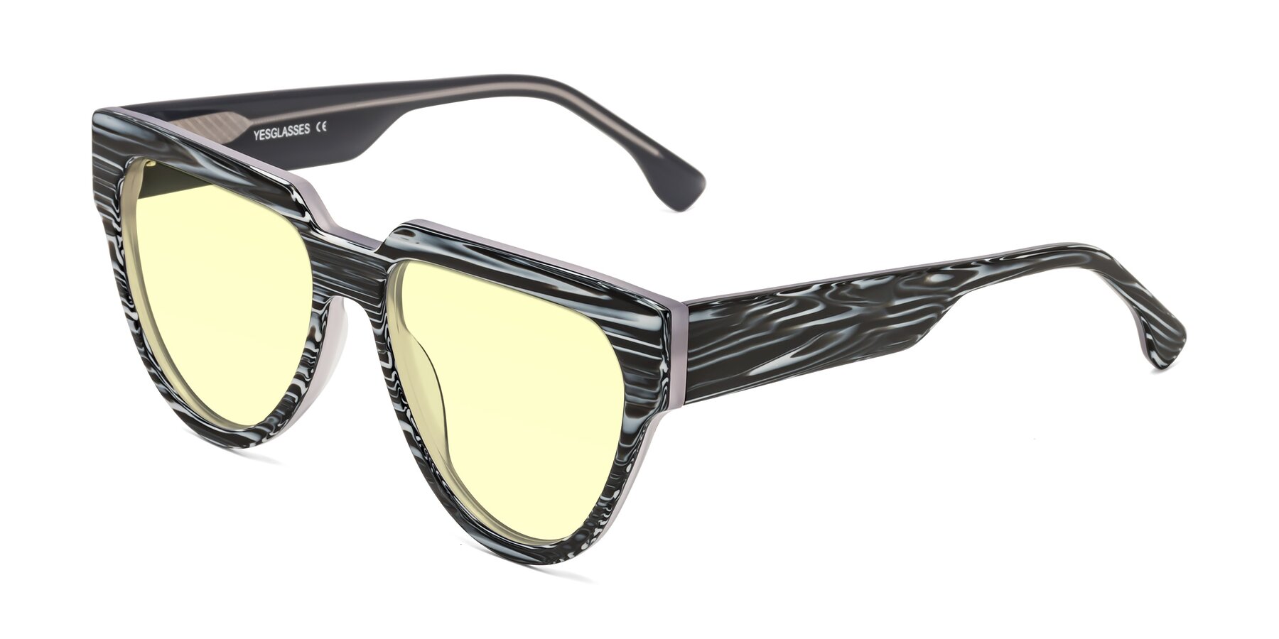 Angle of Yorke in Zebra-Print with Light Yellow Tinted Lenses