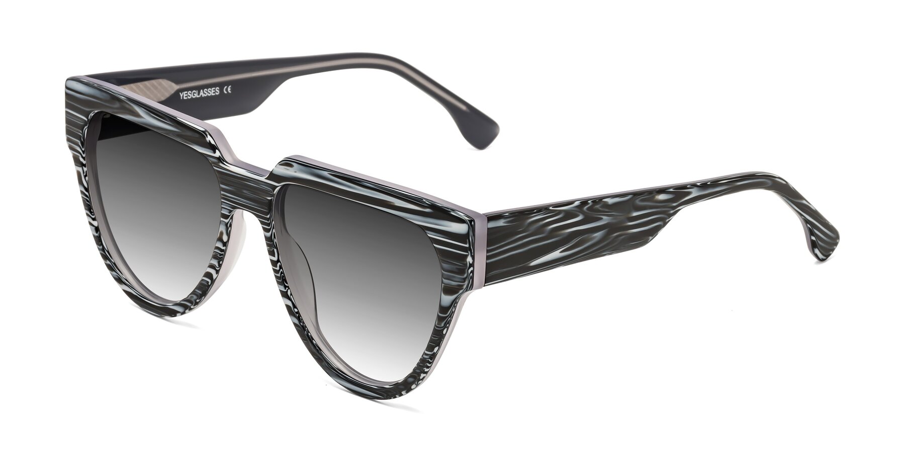 Angle of Yorke in Zebra-Print with Gray Gradient Lenses