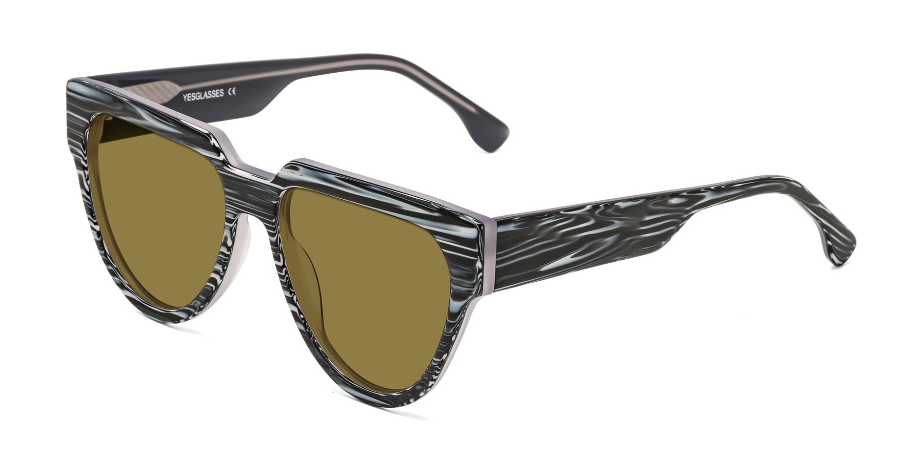 Angle of Yorke in Zebra-Print with Brown Polarized Lenses