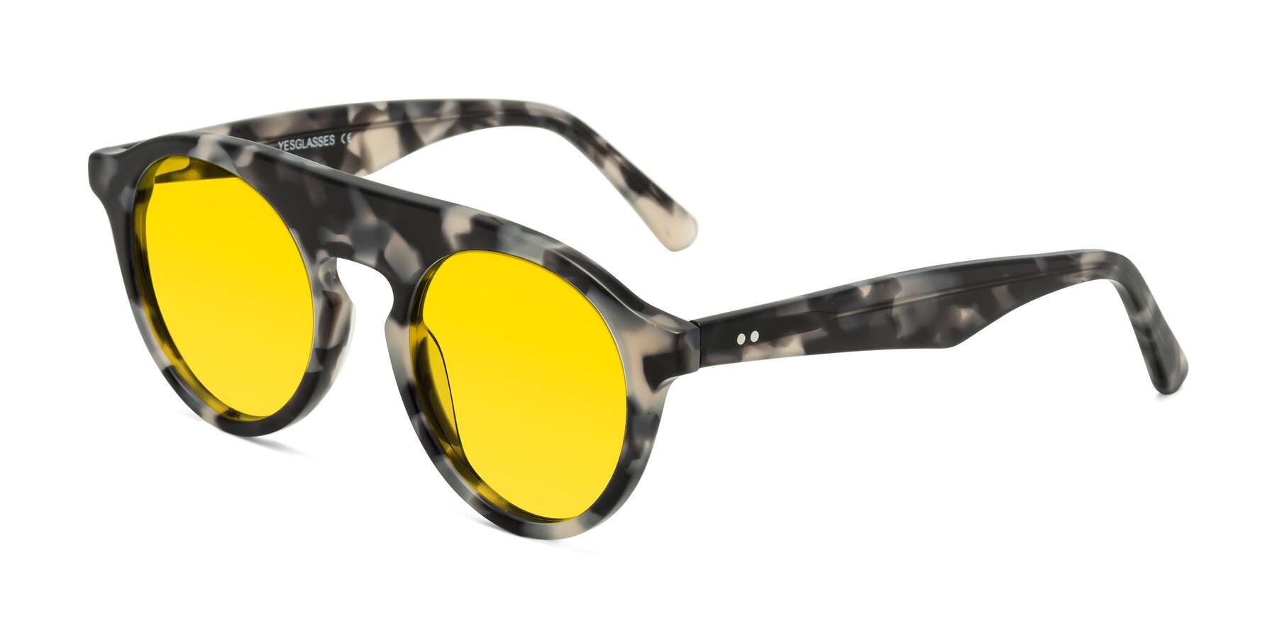 Angle of Band in Ivory Tortoise with Yellow Tinted Lenses