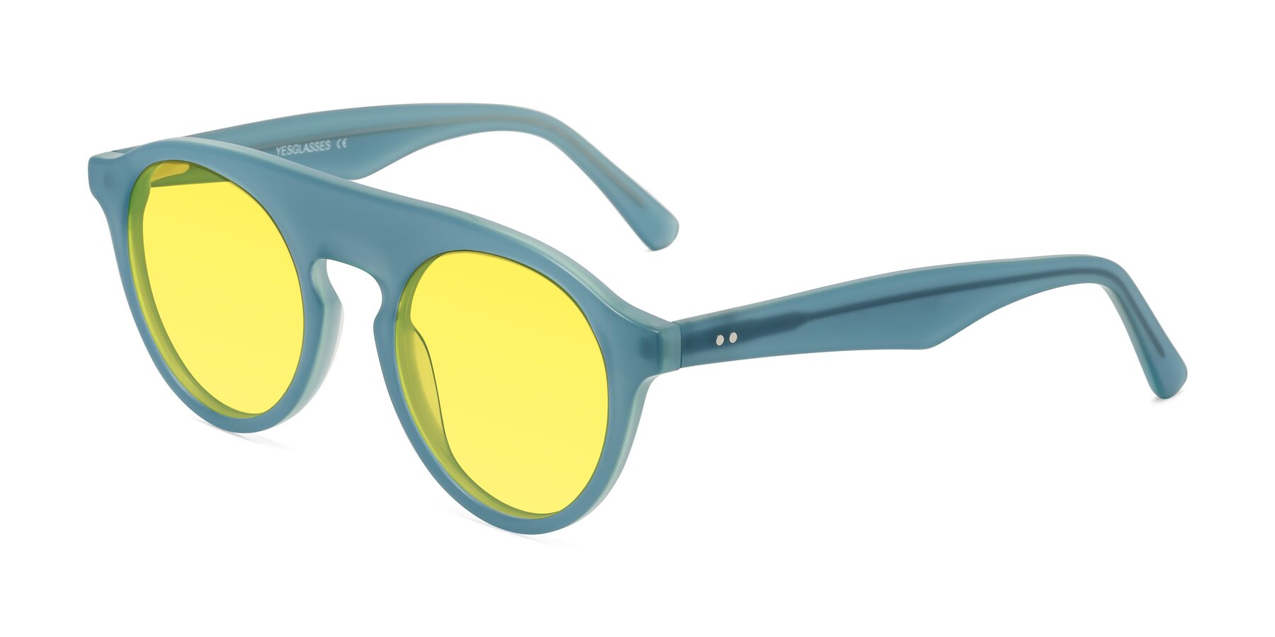 Angle of Band in Haze Blue with Medium Yellow Tinted Lenses