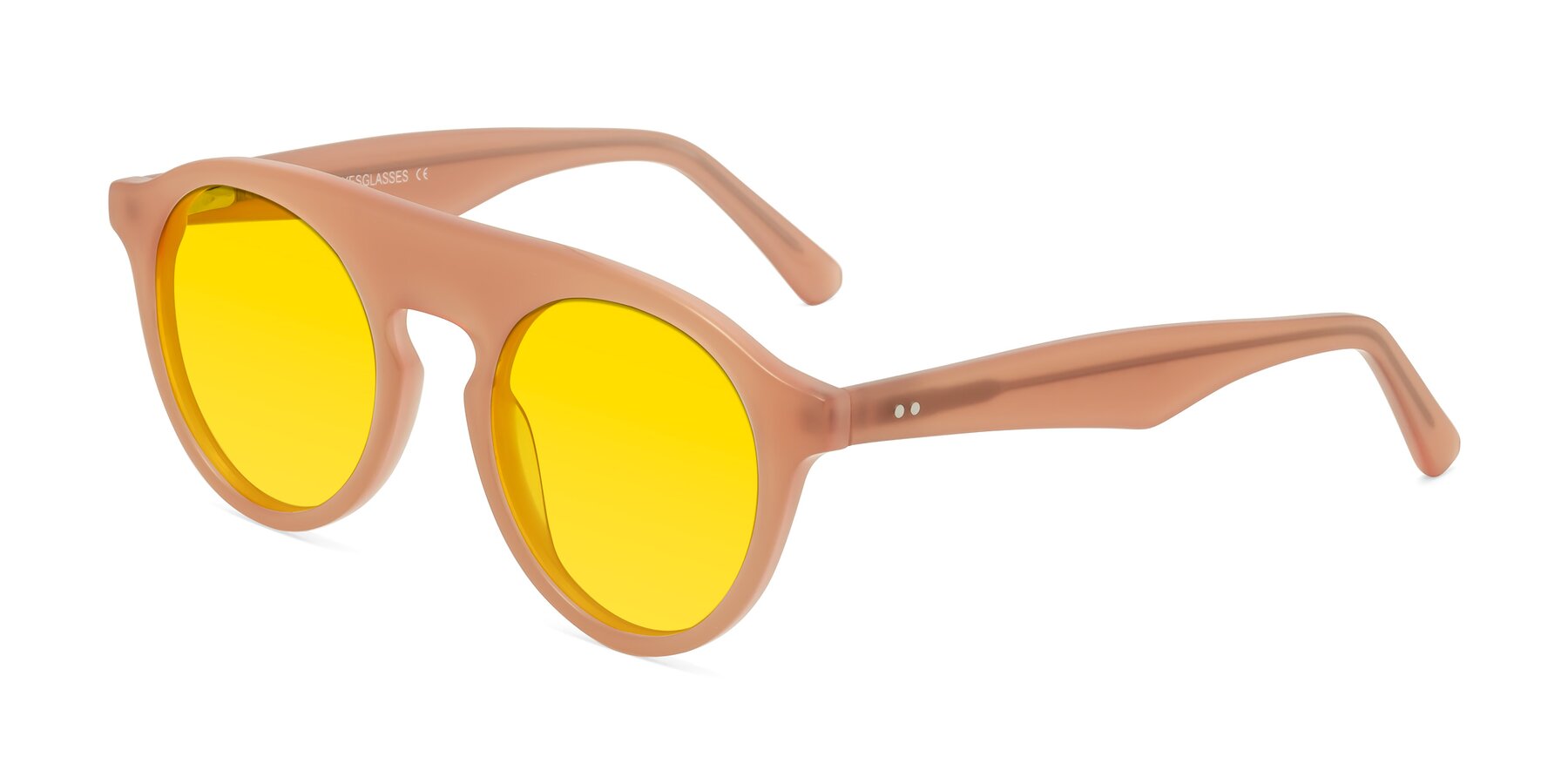 Angle of Band in Peach with Yellow Tinted Lenses