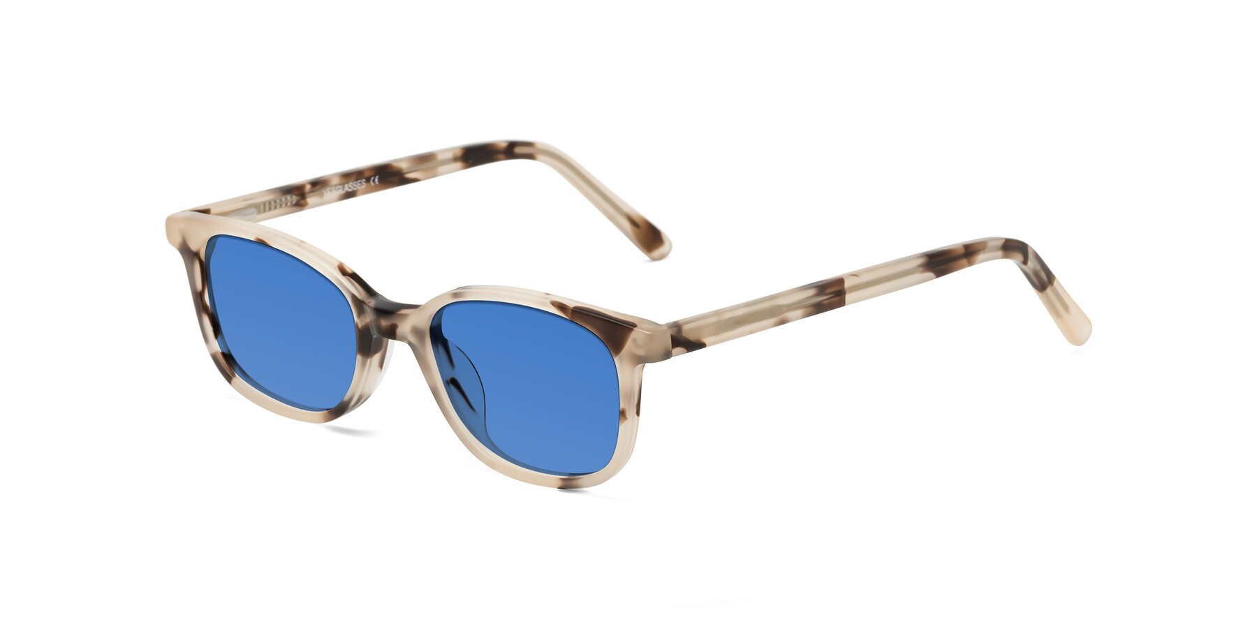 Angle of Jee in Ivory Tortoise with Blue Tinted Lenses