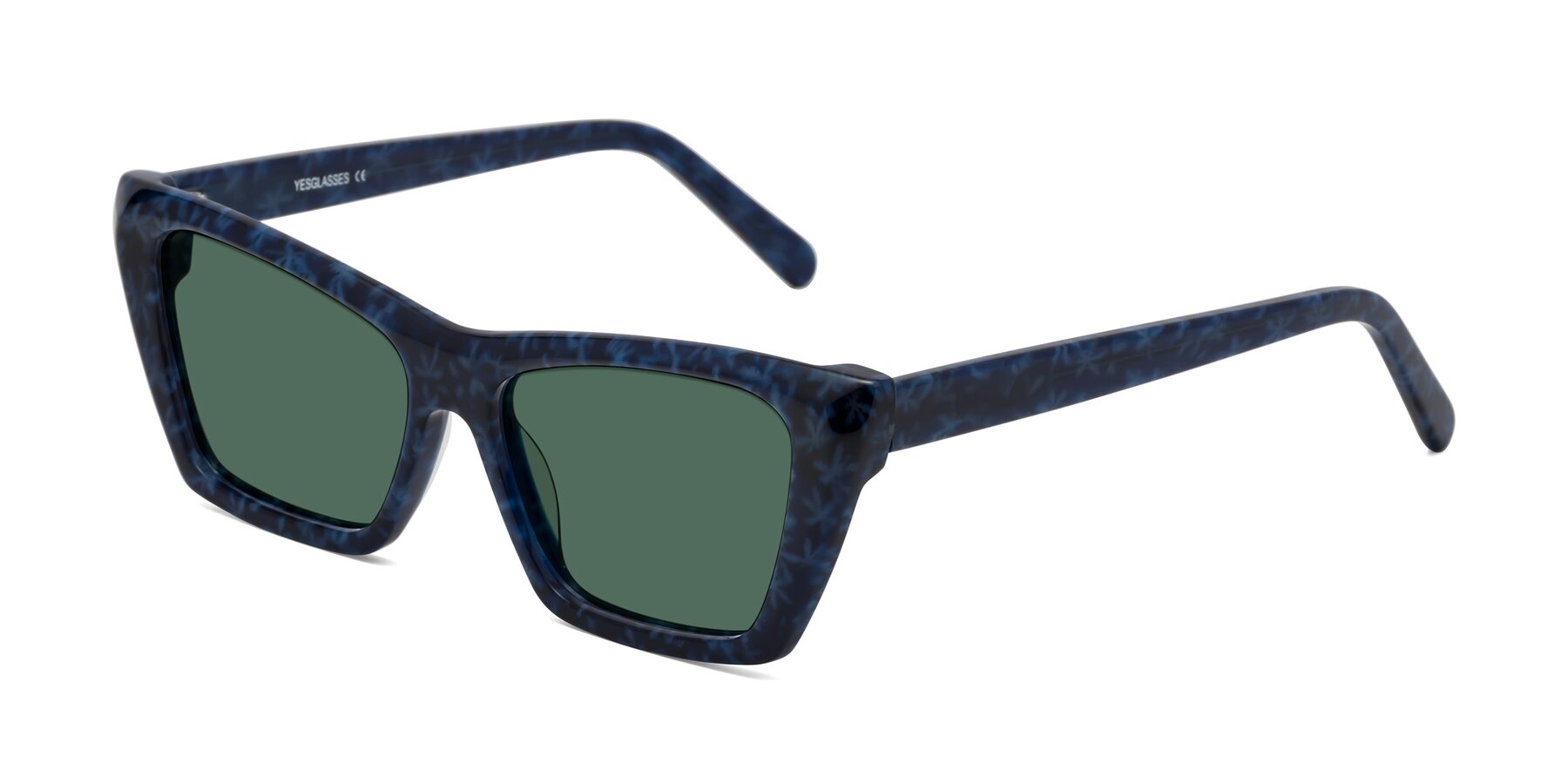 Angle of Khoi in Blue Snowflake with Green Polarized Lenses
