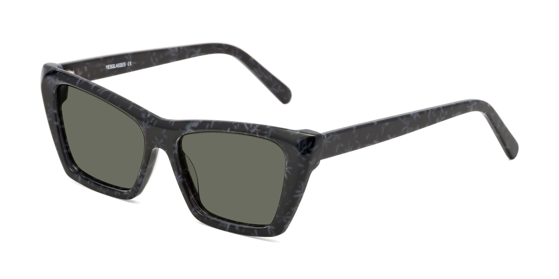 Angle of Khoi in Dark Gray Snowflake with Gray Polarized Lenses