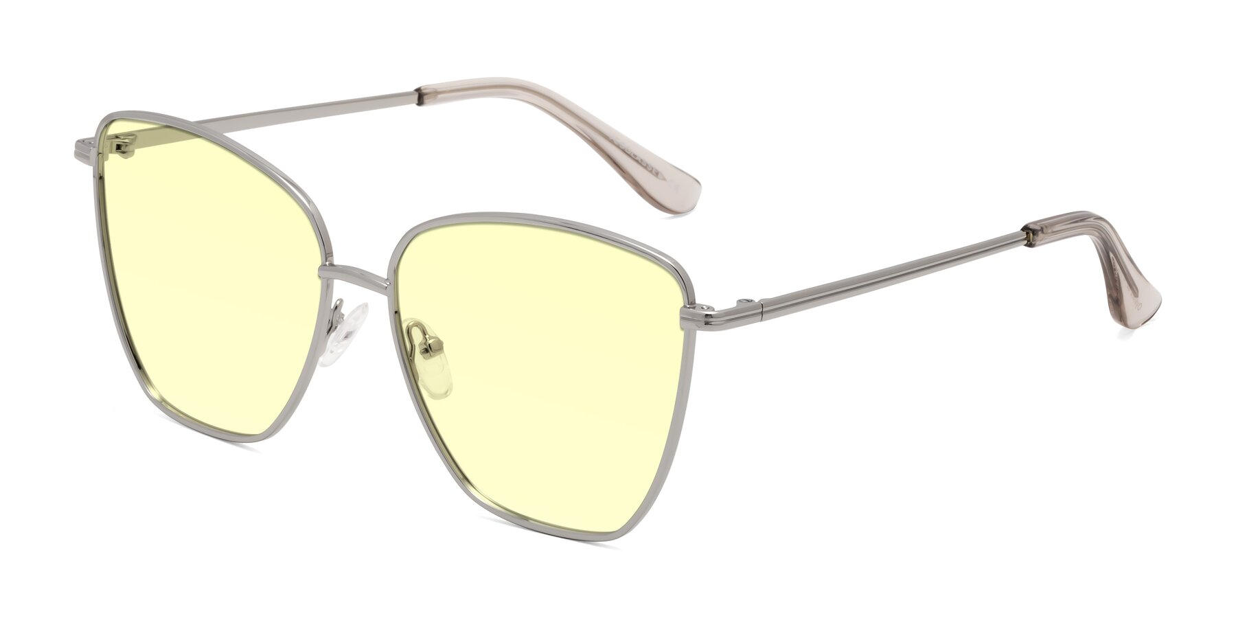 Angle of Oysters in Silver with Light Yellow Tinted Lenses