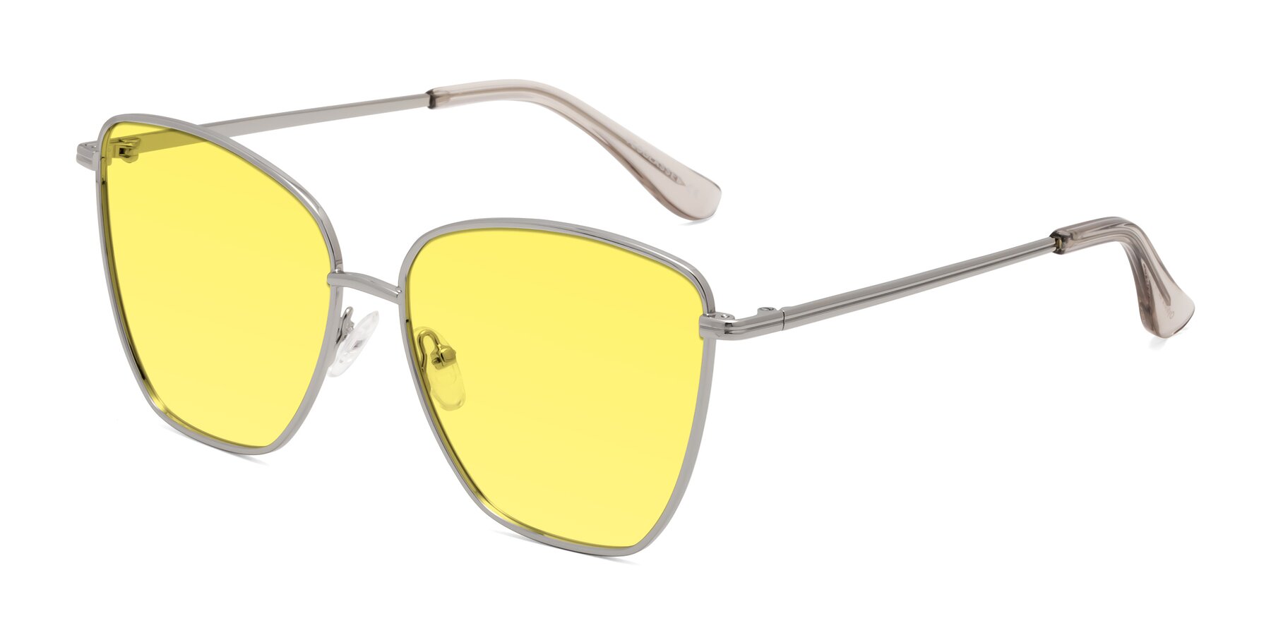 Angle of Oysters in Silver with Medium Yellow Tinted Lenses