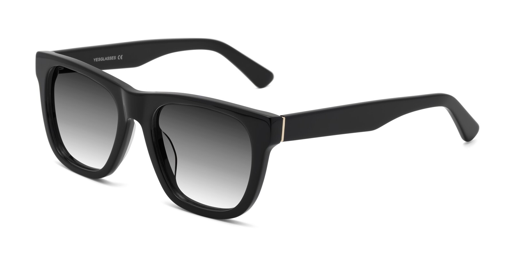 Angle of Pearls in Black with Gray Gradient Lenses