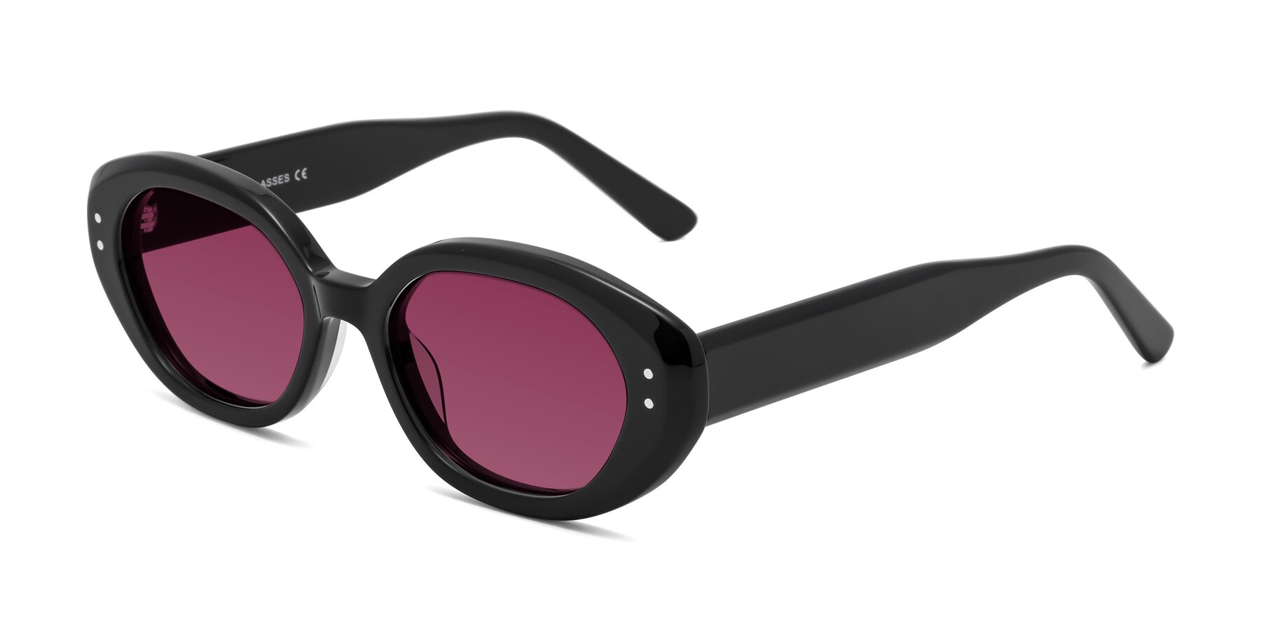 Angle of Quuen in Black with Wine Tinted Lenses