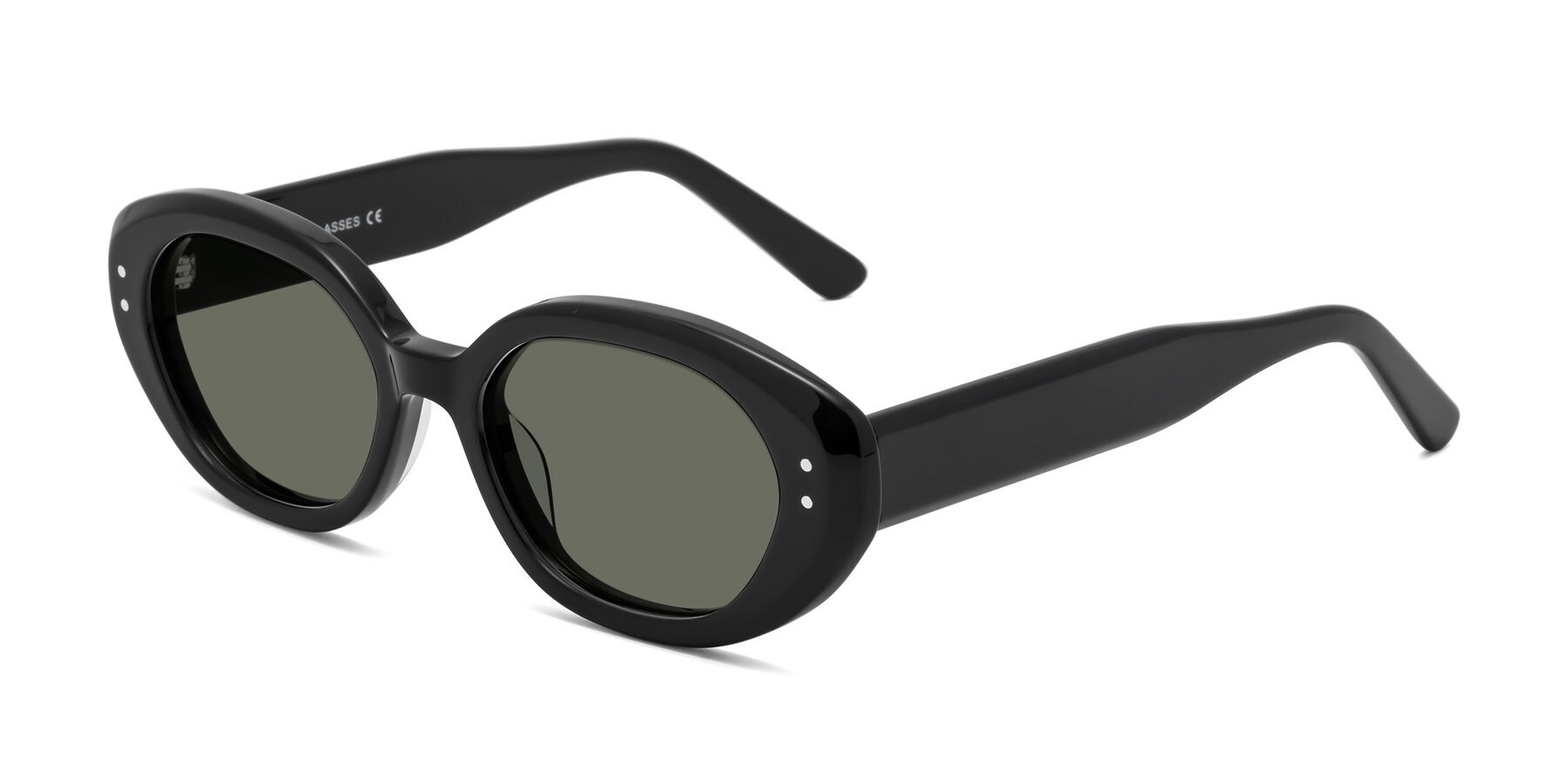 Angle of Quuen in Black with Gray Polarized Lenses