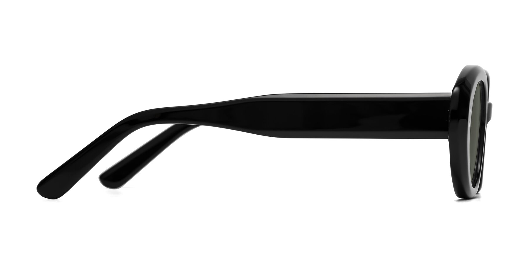 Side of Quuen in Black with Gray Polarized Lenses