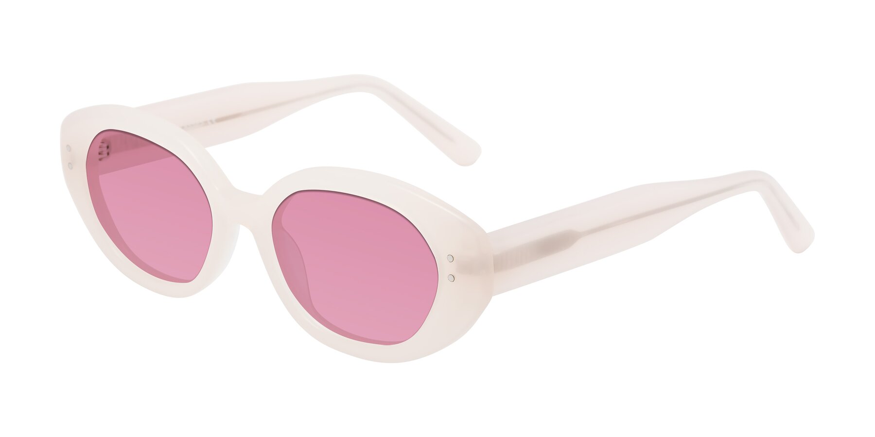 Angle of Quuen in Pale Pink with Medium Wine Tinted Lenses