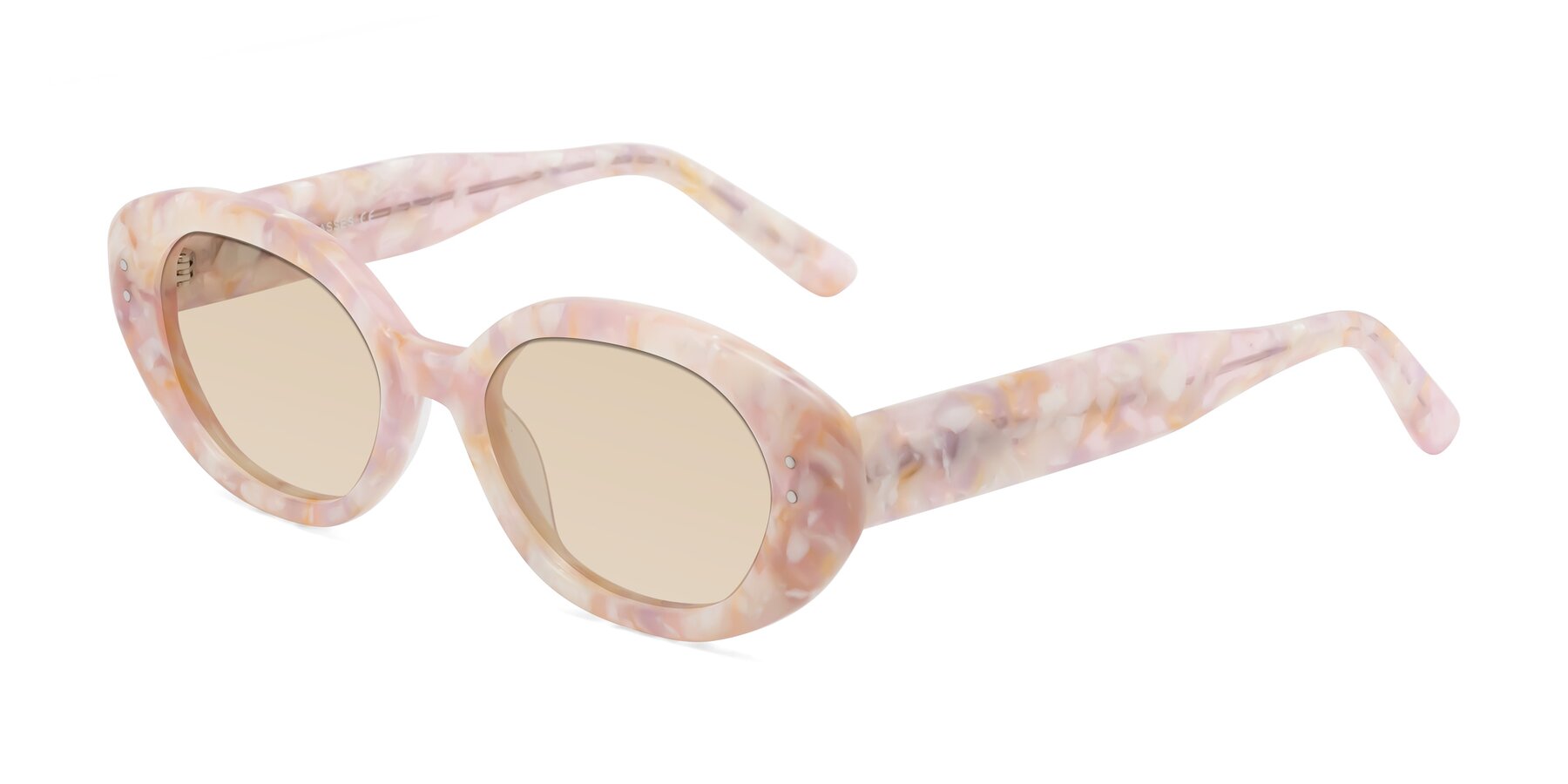 Angle of Quuen in Light Pink Tortoise with Light Brown Tinted Lenses