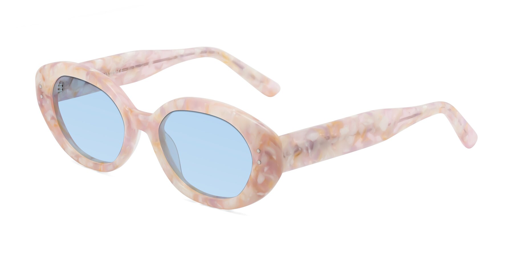 Angle of Quuen in Light Pink Tortoise with Light Blue Tinted Lenses