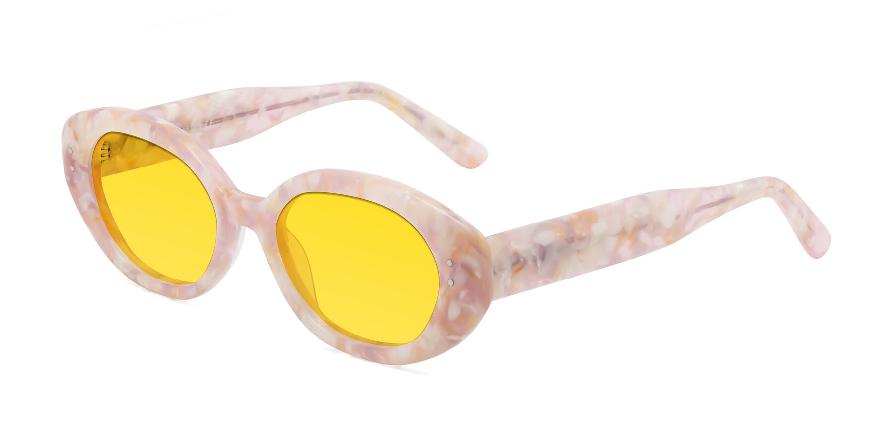 Angle of Quuen in Light Pink Tortoise with Yellow Tinted Lenses