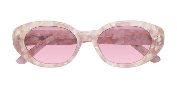 Front of Quuen in Light Pink Tortoise