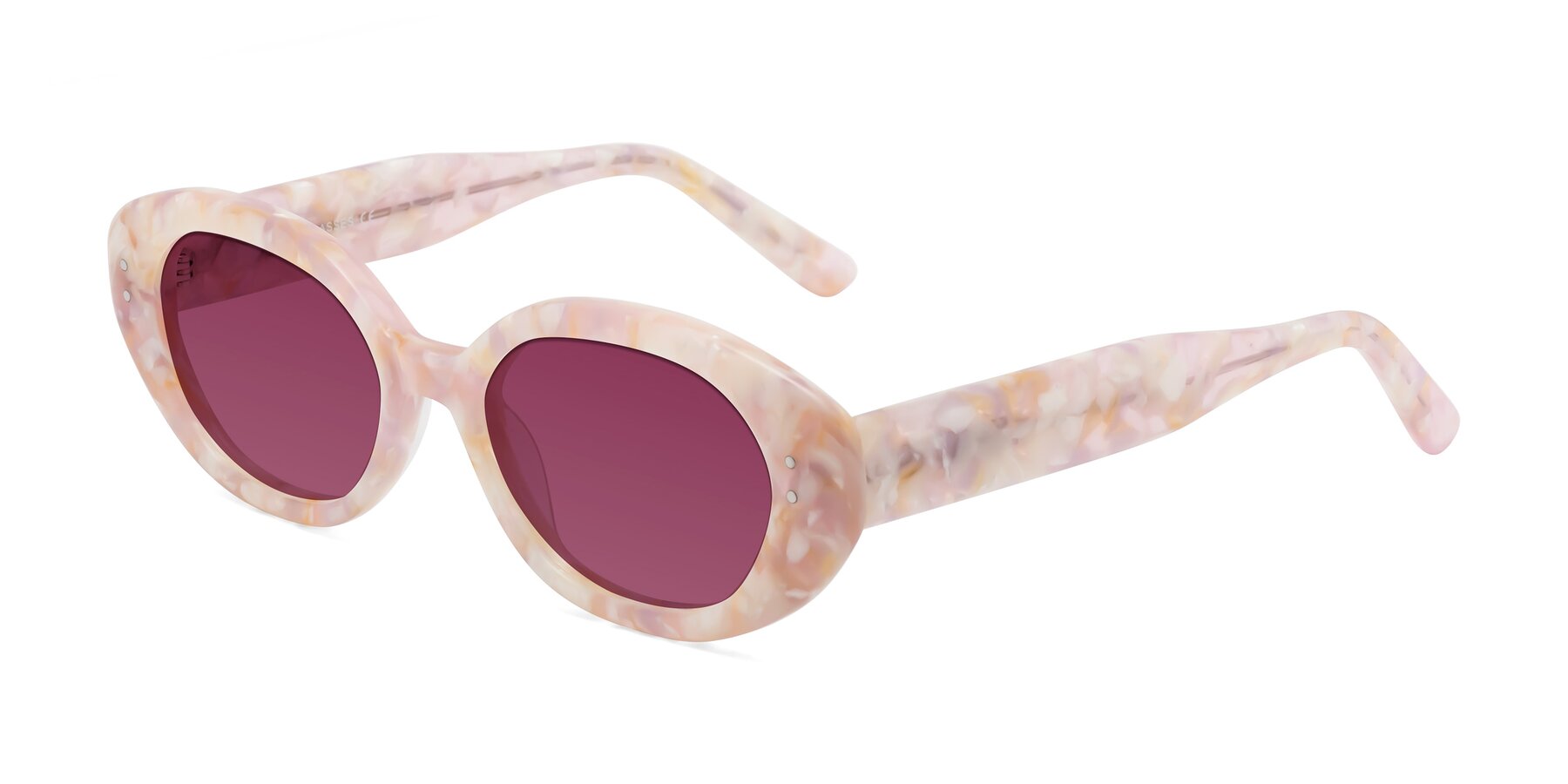 Angle of Quuen in Light Pink Tortoise with Wine Tinted Lenses