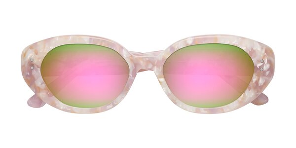 Front of Quuen in Light Pink Tortoise