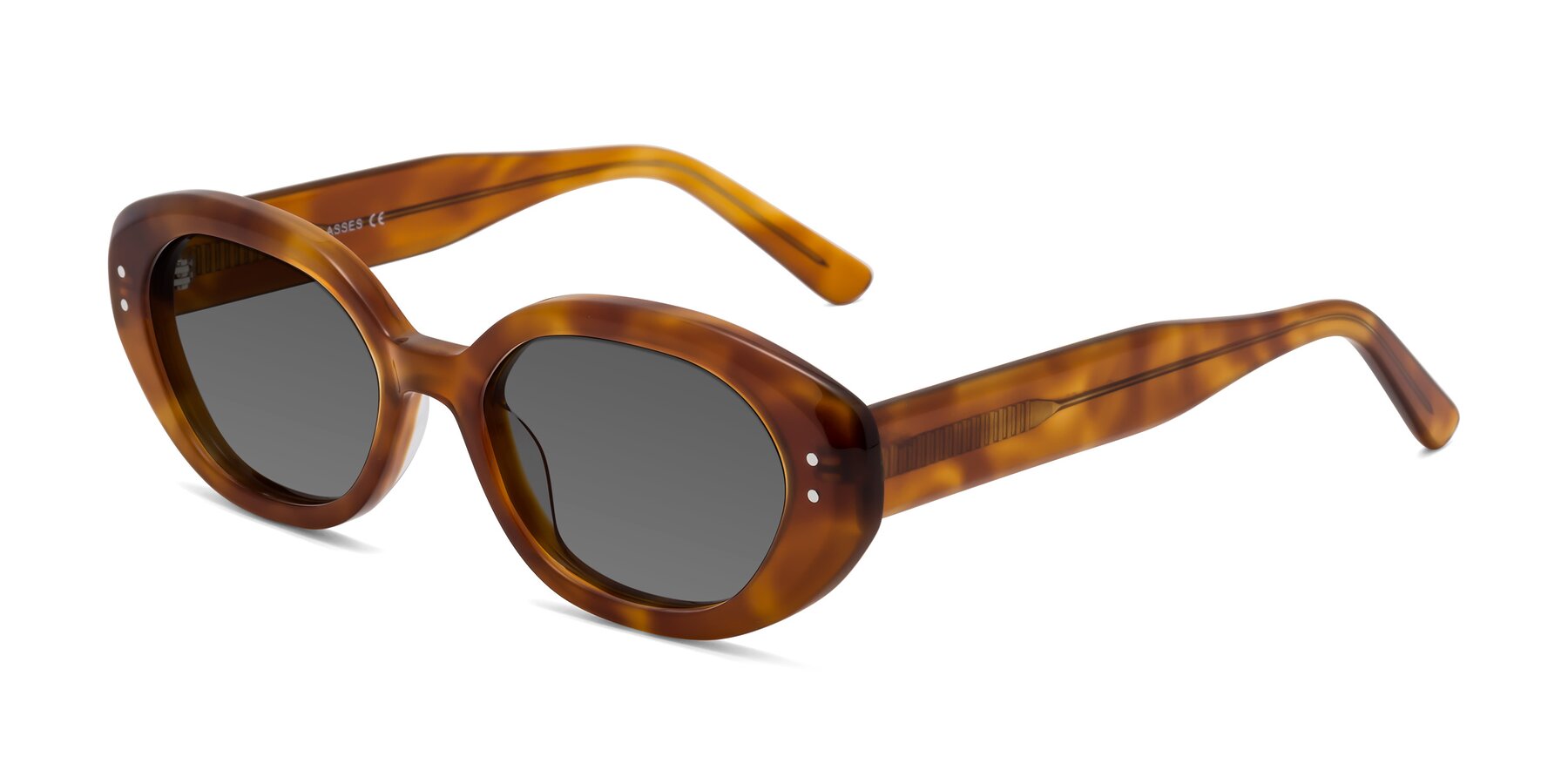 Angle of Quuen in Amber Tortoise with Medium Gray Tinted Lenses