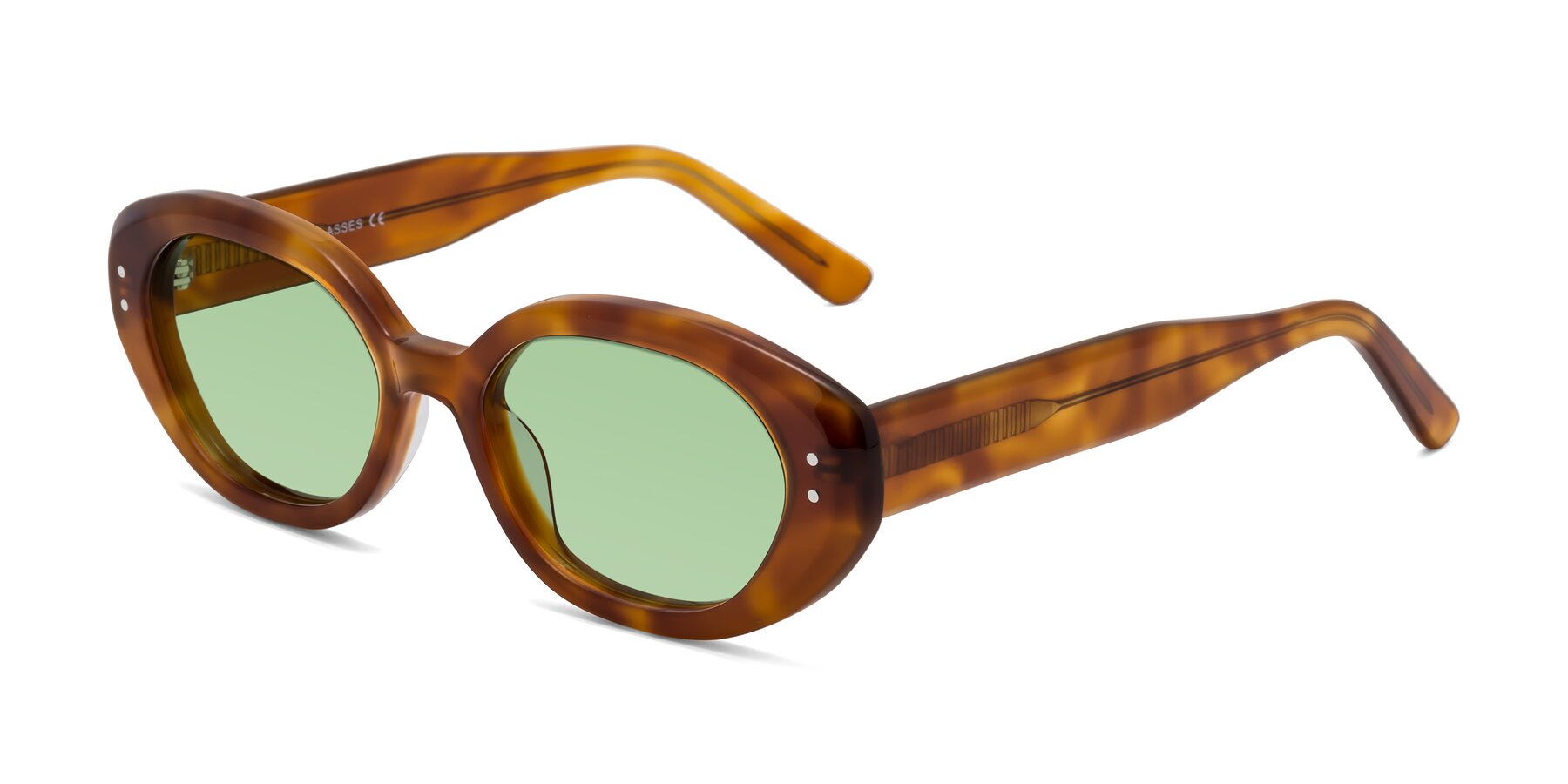 Angle of Quuen in Amber Tortoise with Medium Green Tinted Lenses