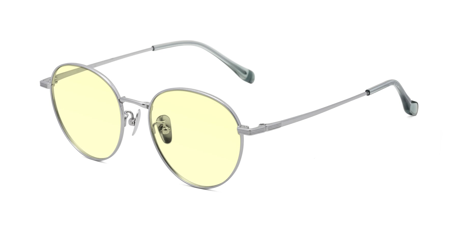 Angle of Sahala in Silver with Light Yellow Tinted Lenses