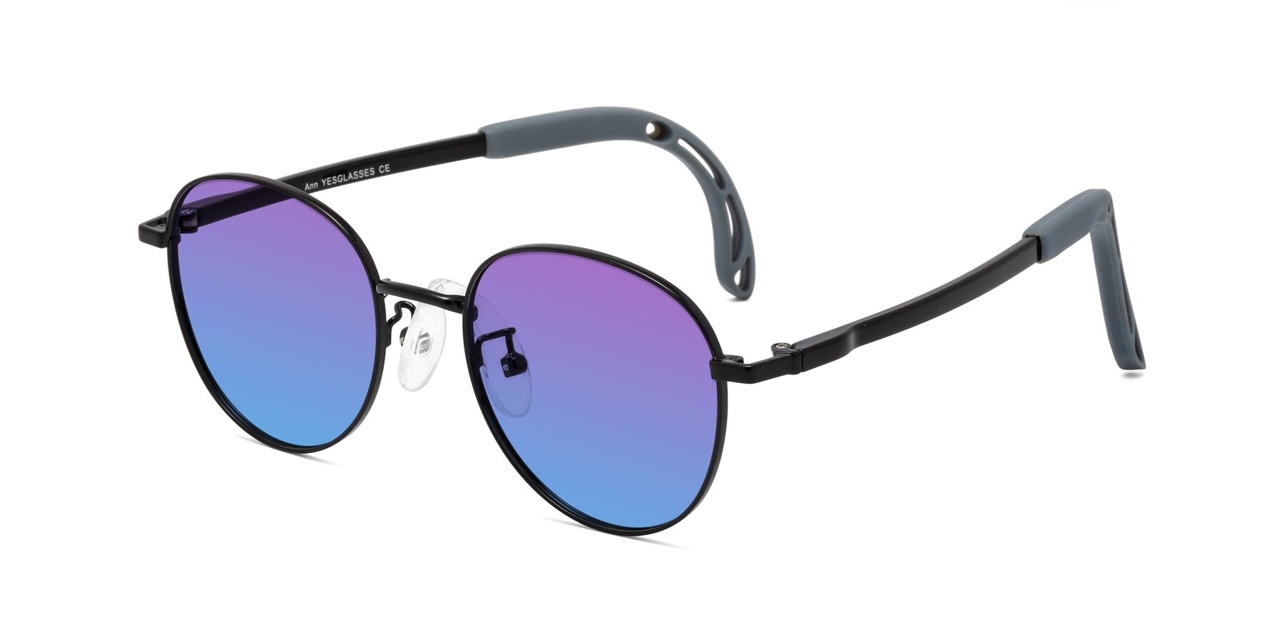 Angle of Ann in Ninja Black with Purple / Blue Gradient Lenses