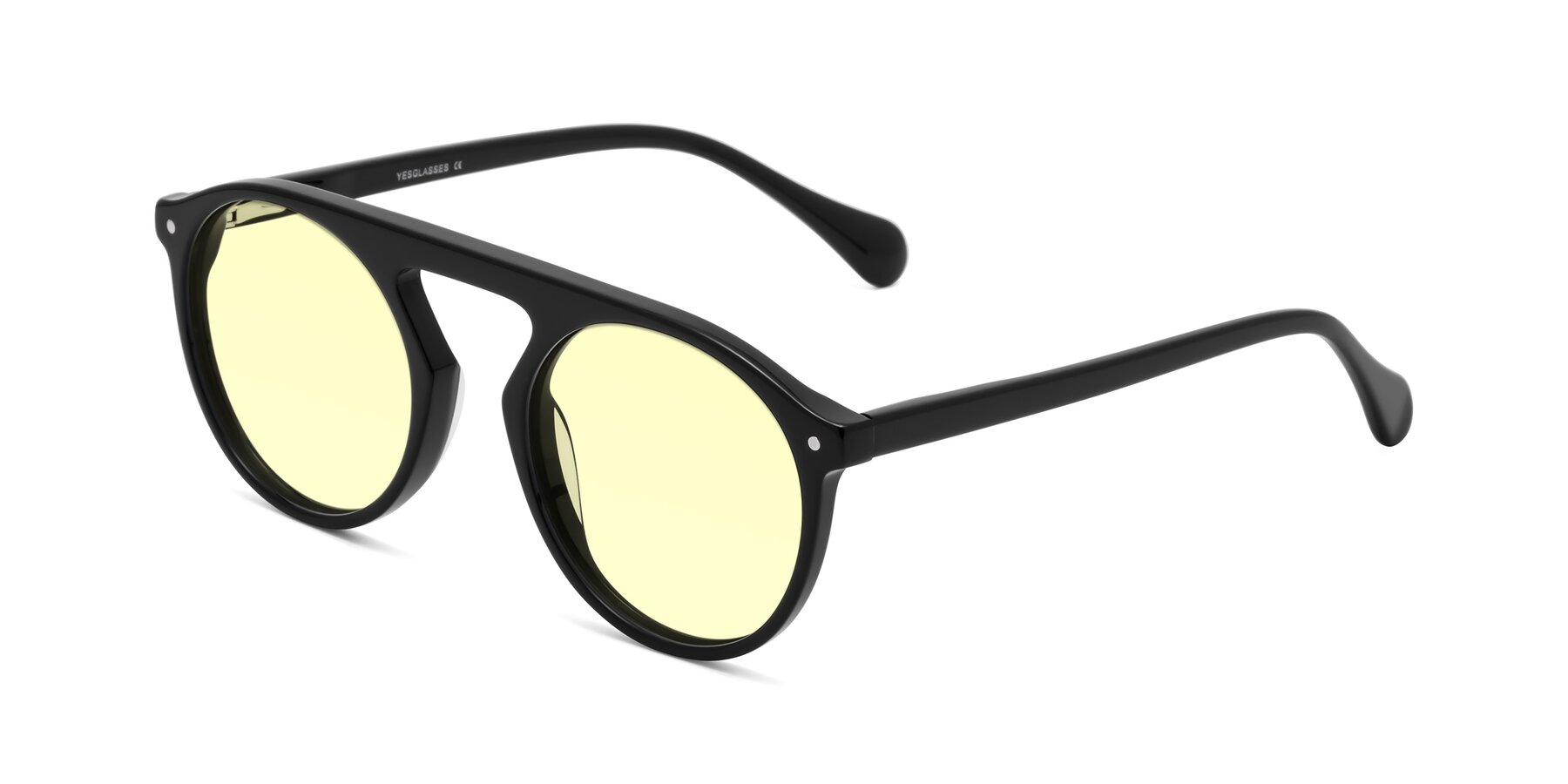 Angle of Gardon in Black with Light Yellow Tinted Lenses