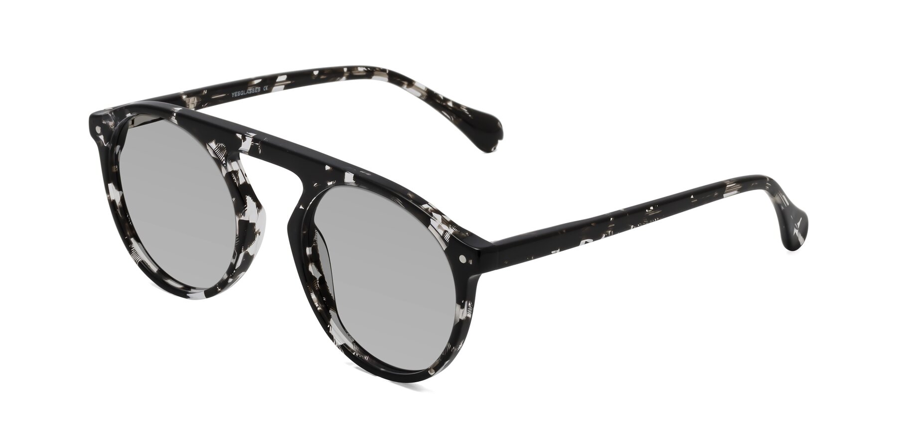 Angle of Gardon in Black Tortoise with Light Gray Tinted Lenses