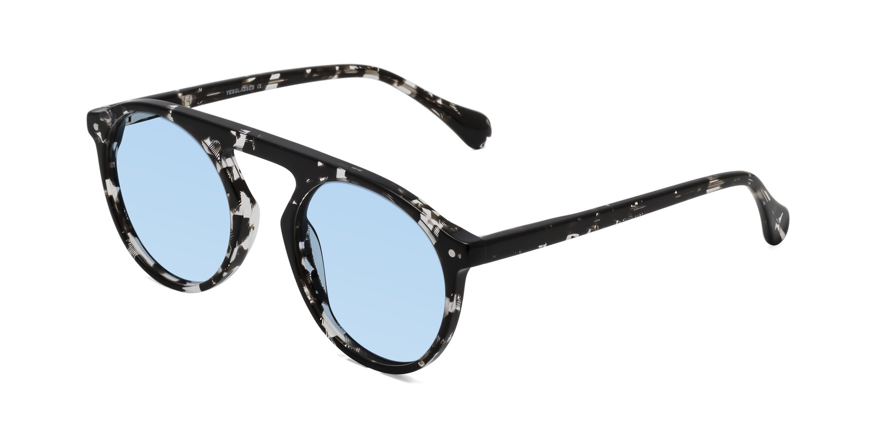 Angle of Gardon in Black Tortoise with Light Blue Tinted Lenses