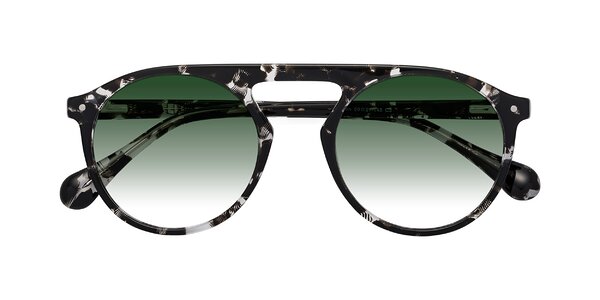 Front of Gardon in Black Tortoise