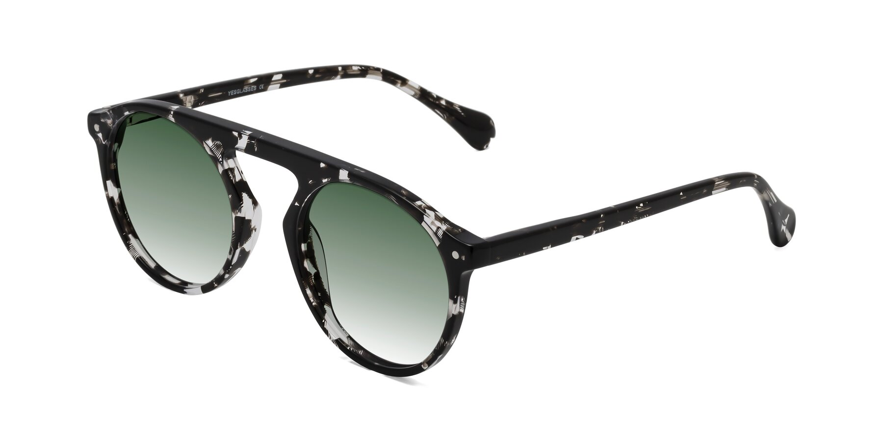 Angle of Gardon in Black Tortoise with Green Gradient Lenses