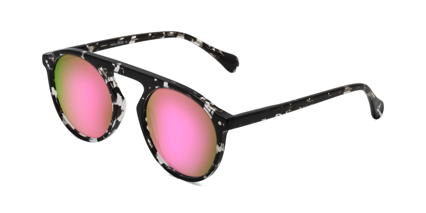 Angle of Gardon in Black Tortoise with Pink Mirrored Lenses