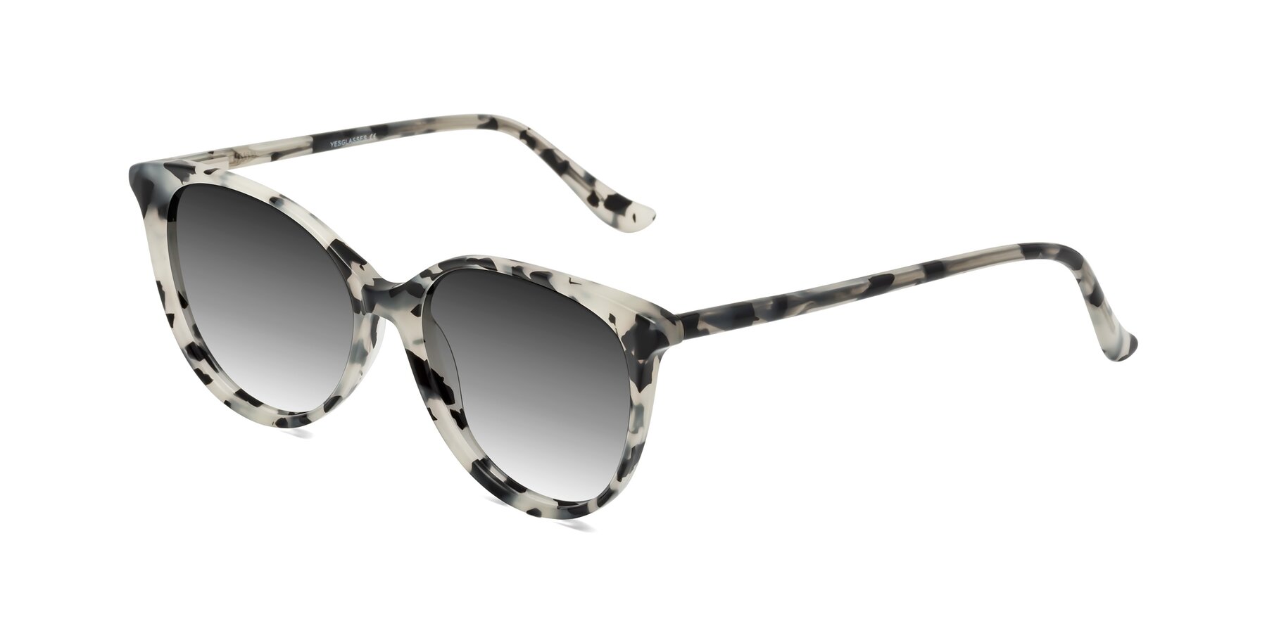 Angle of Maria in Ivory Tortoise with Gray Gradient Lenses