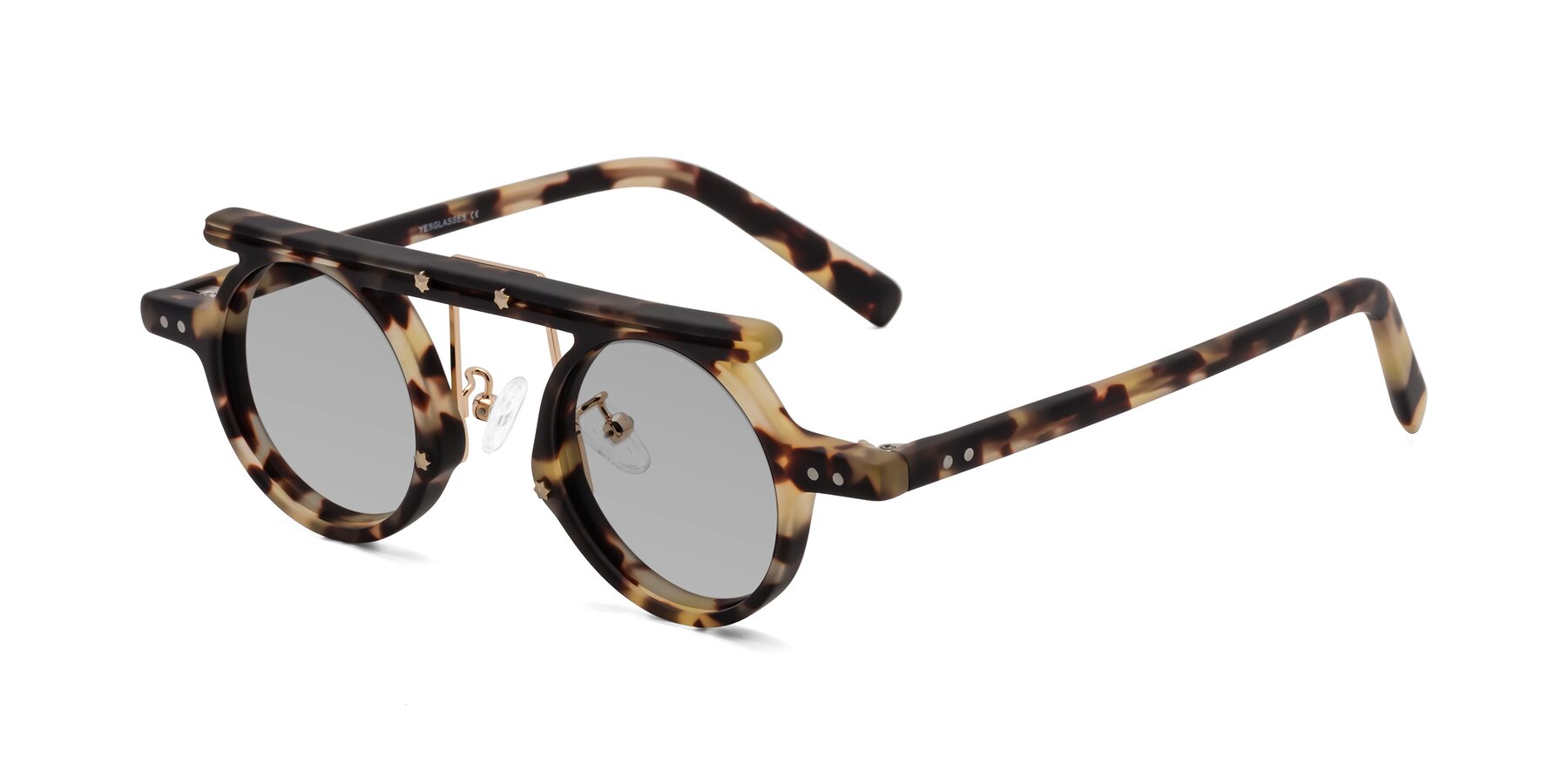 Angle of Deer in Sandstorm Tortoise with Light Gray Tinted Lenses