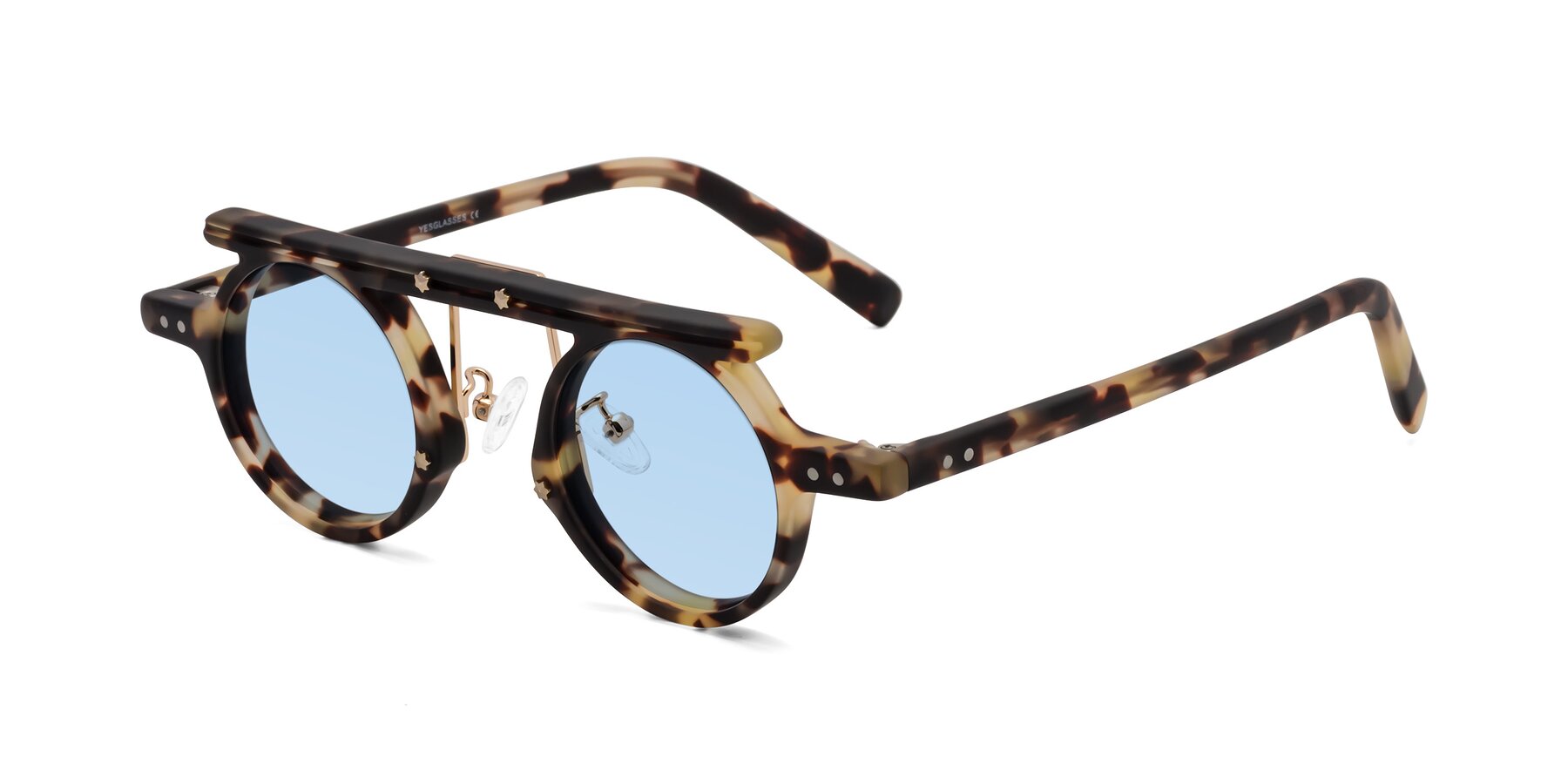 Angle of Deer in Sandstorm Tortoise with Light Blue Tinted Lenses