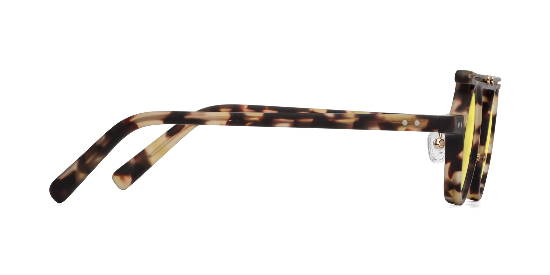 Side of Deer in Sandstorm Tortoise with Medium Yellow Tinted Lenses