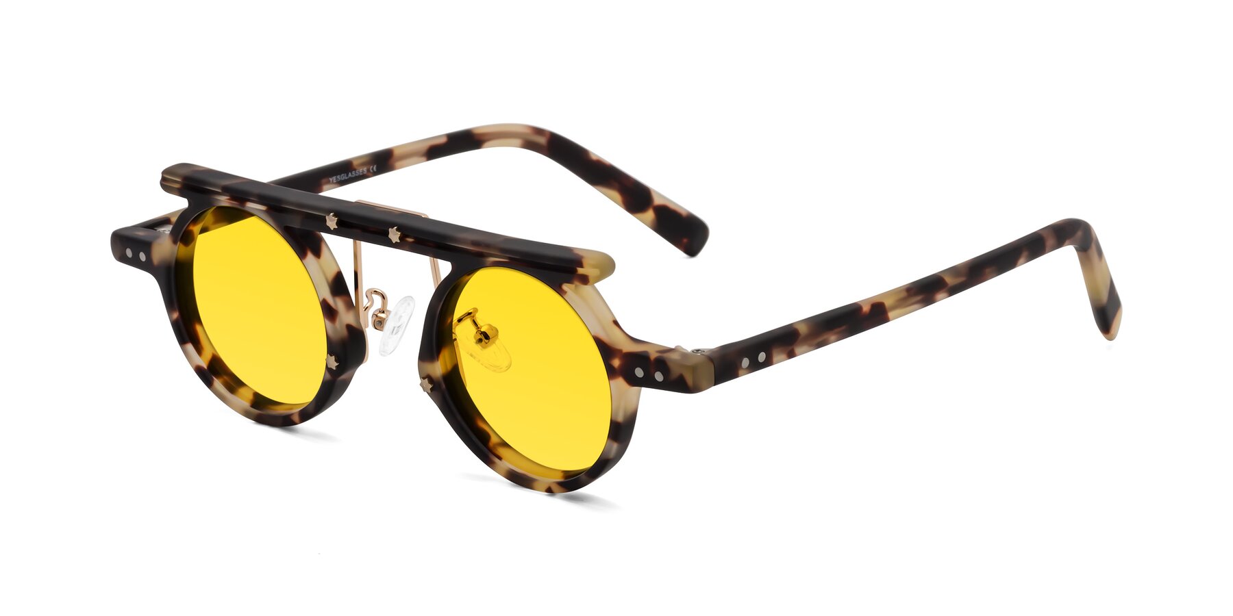 Angle of Deer in Sandstorm Tortoise with Yellow Tinted Lenses