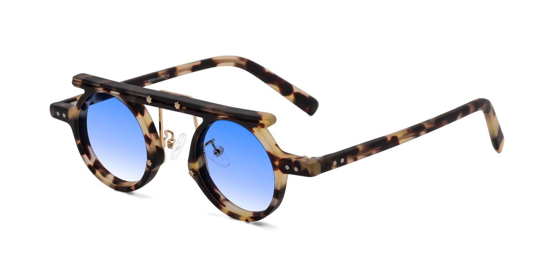 Angle of Deer in Sandstorm Tortoise with Blue Gradient Lenses