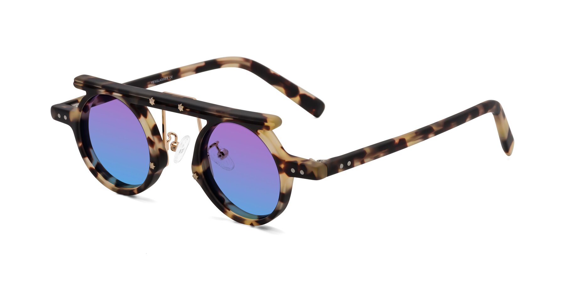 Angle of Deer in Sandstorm Tortoise with Purple / Blue Gradient Lenses