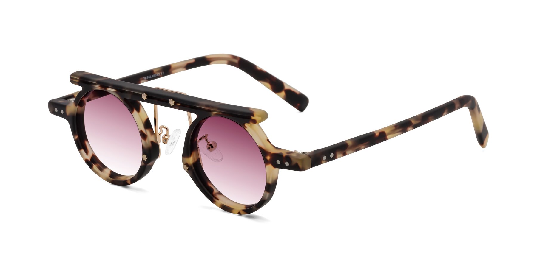 Angle of Deer in Sandstorm Tortoise with Wine Gradient Lenses