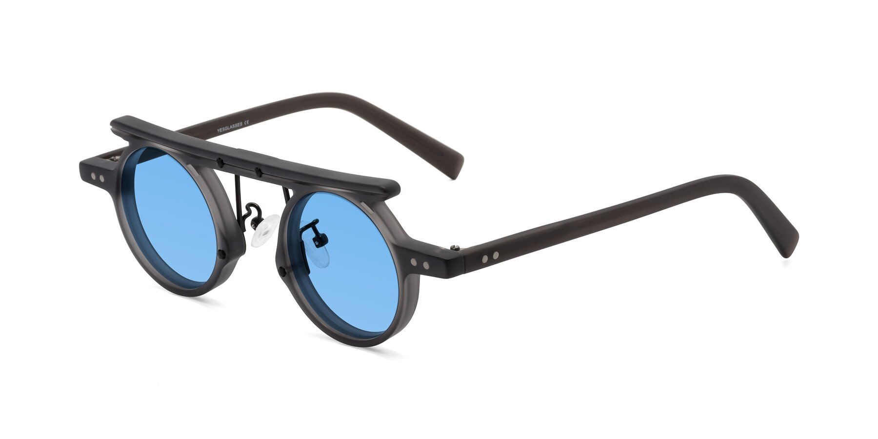 Angle of Deer in Matte Gray with Medium Blue Tinted Lenses