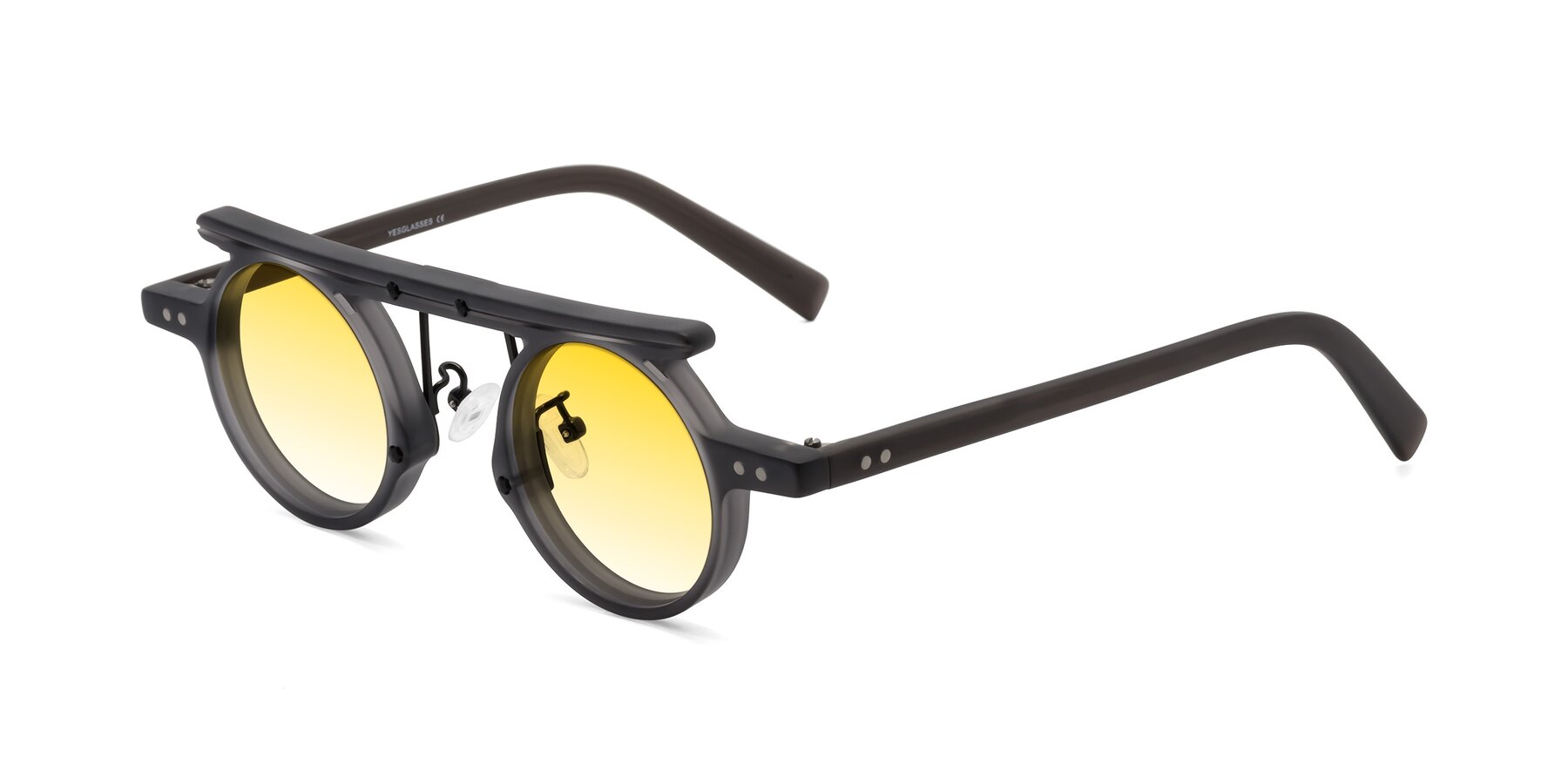 Angle of Deer in Matte Gray with Yellow Gradient Lenses