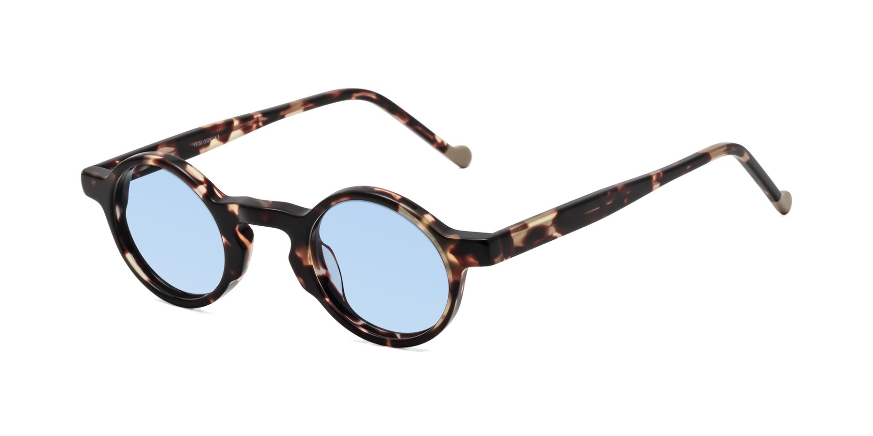 Angle of Flag in Tortoise with Light Blue Tinted Lenses