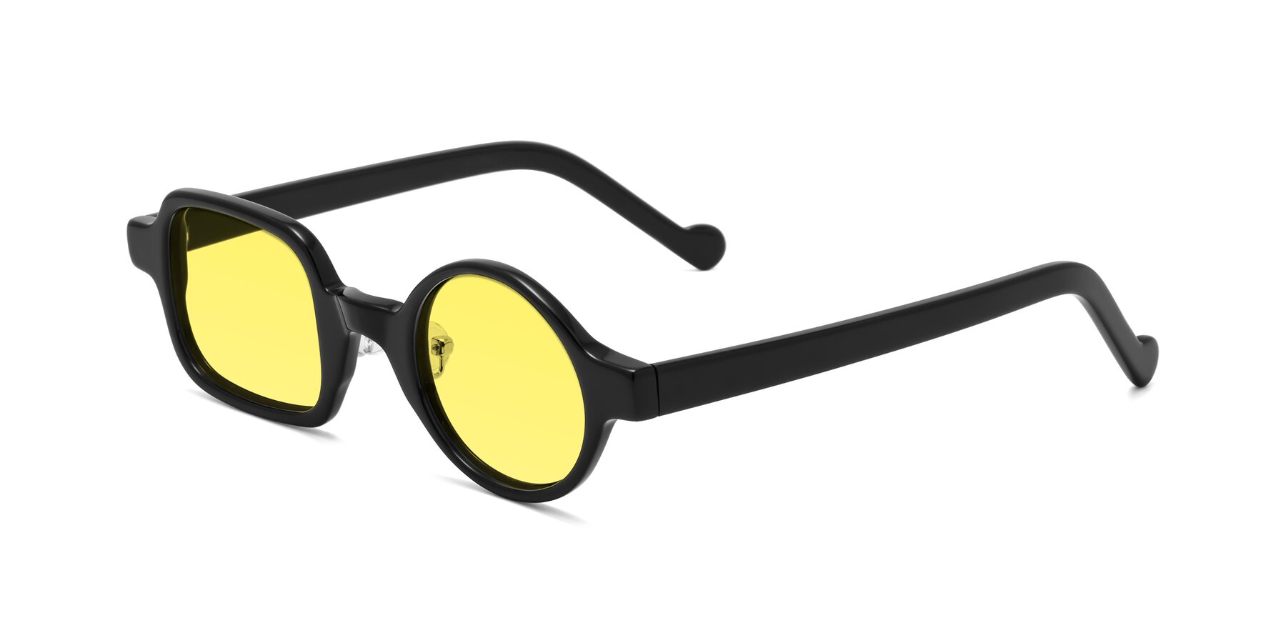 Angle of Singer in Black with Medium Yellow Tinted Lenses