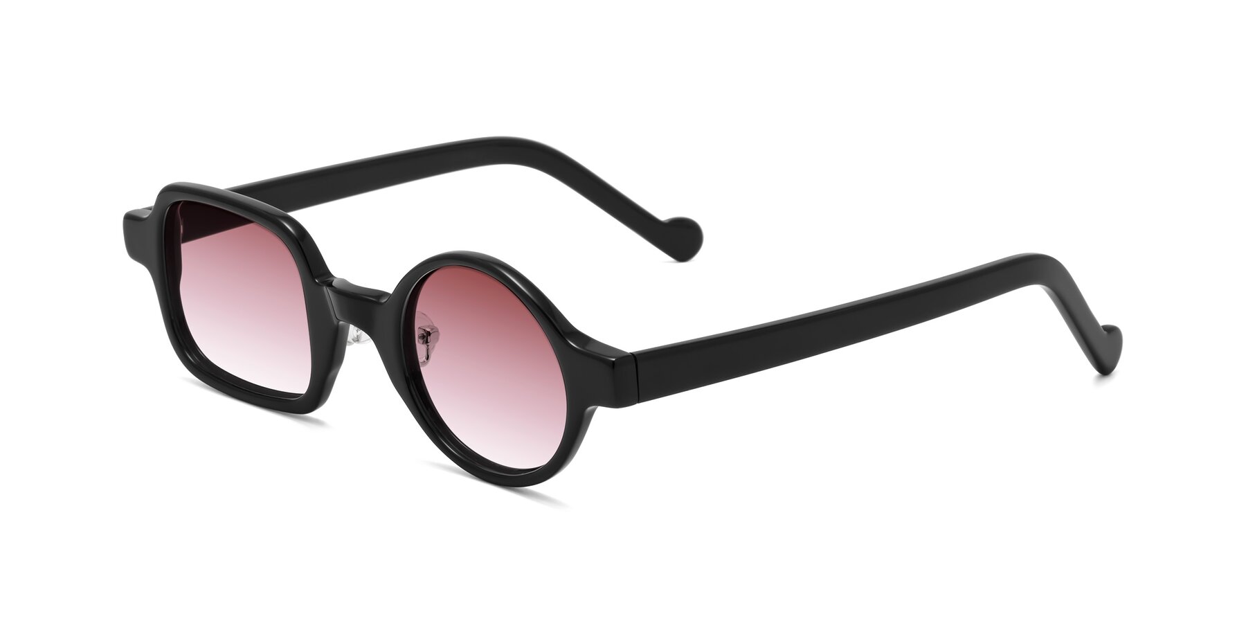 Angle of Singer in Black with Garnet Gradient Lenses