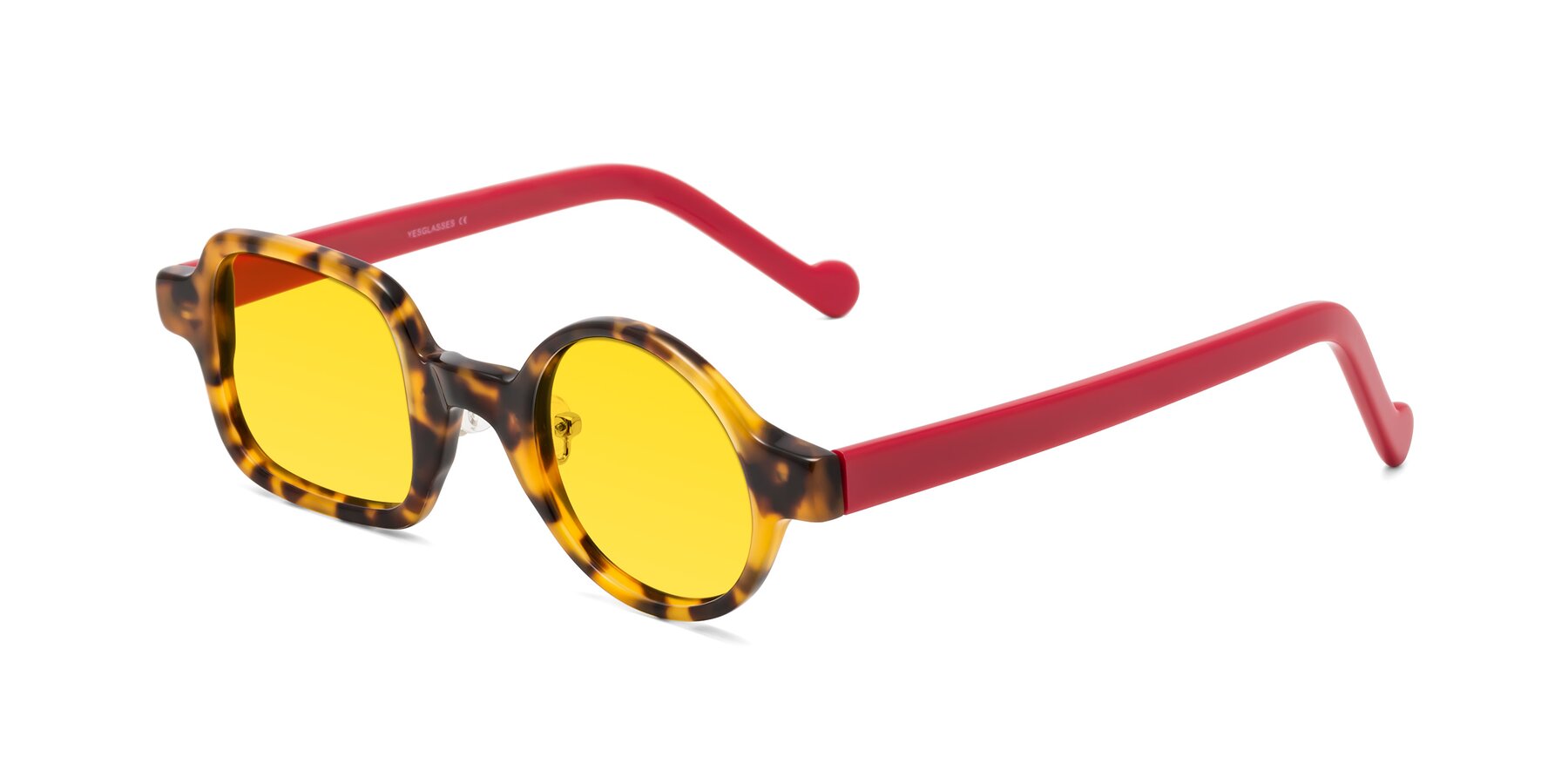 Angle of Singer in Tortoise with Yellow Tinted Lenses