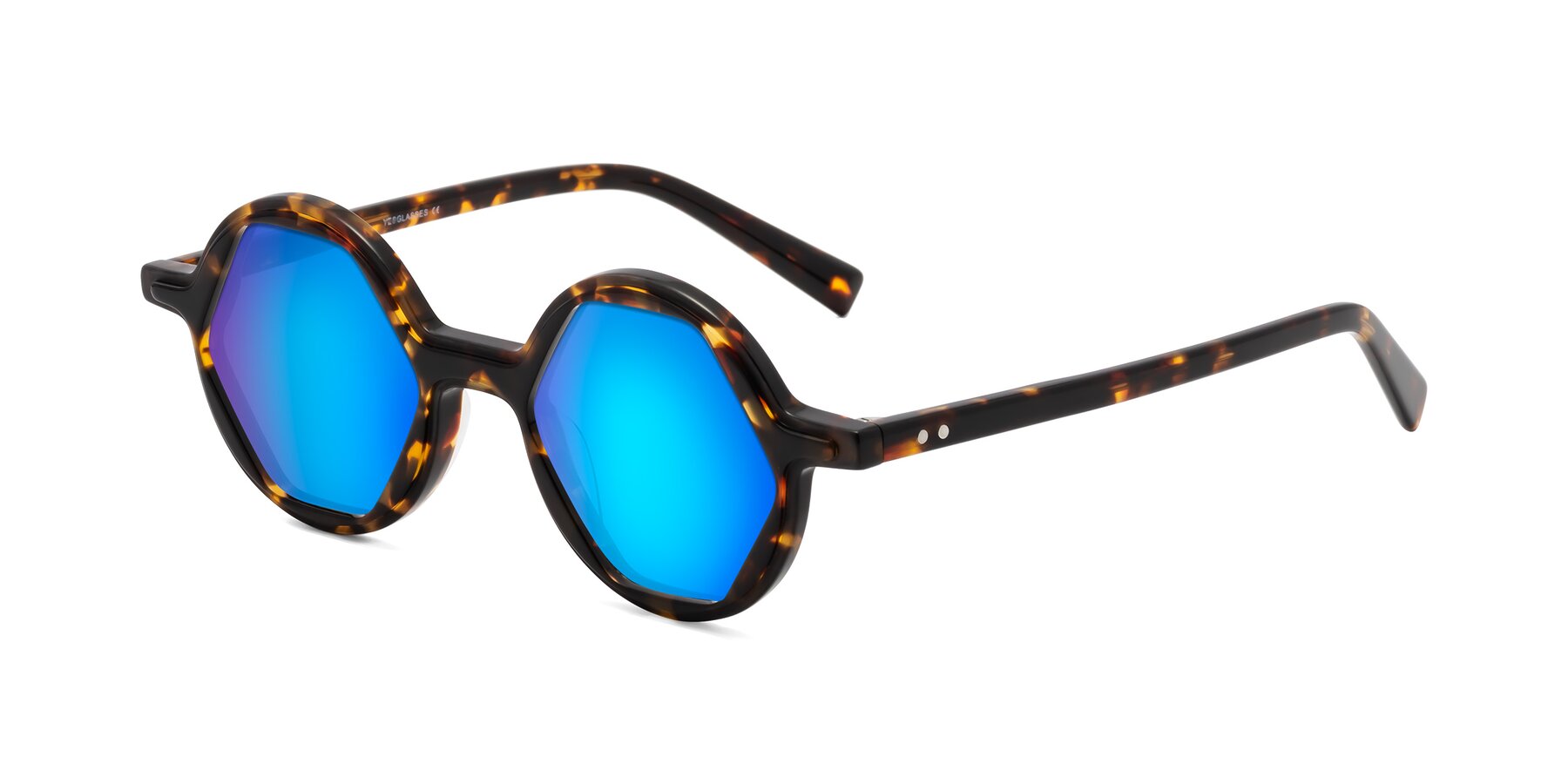 Angle of Alien in Tortoise with Blue Mirrored Lenses