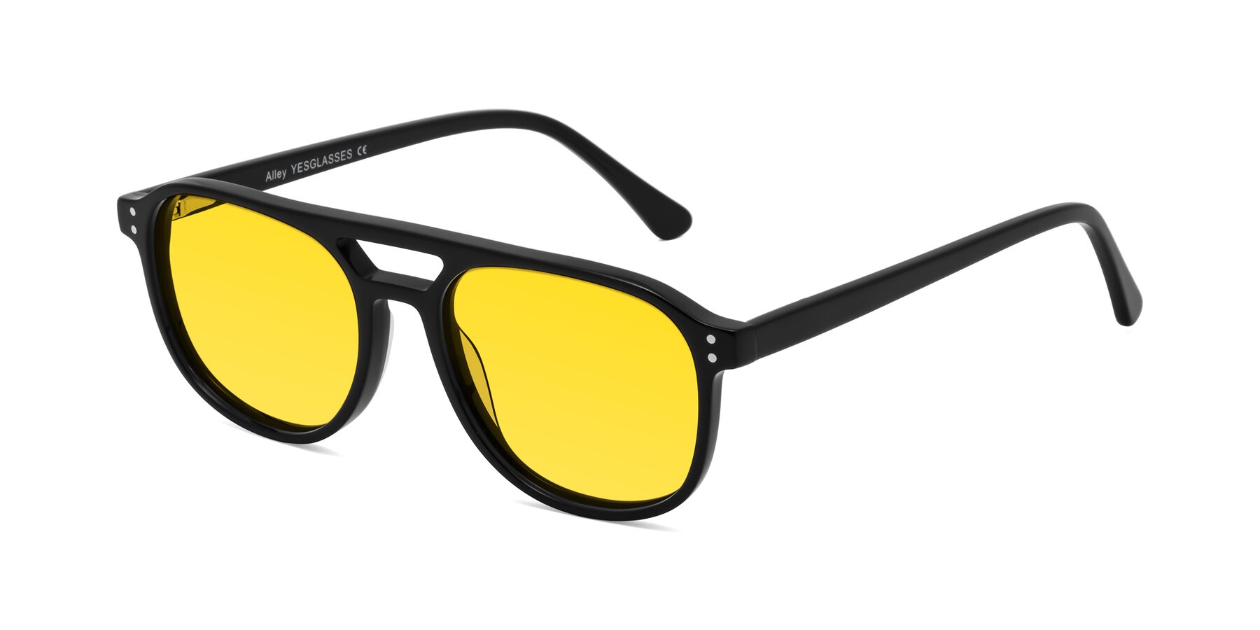 Angle of Alley in Black with Yellow Tinted Lenses