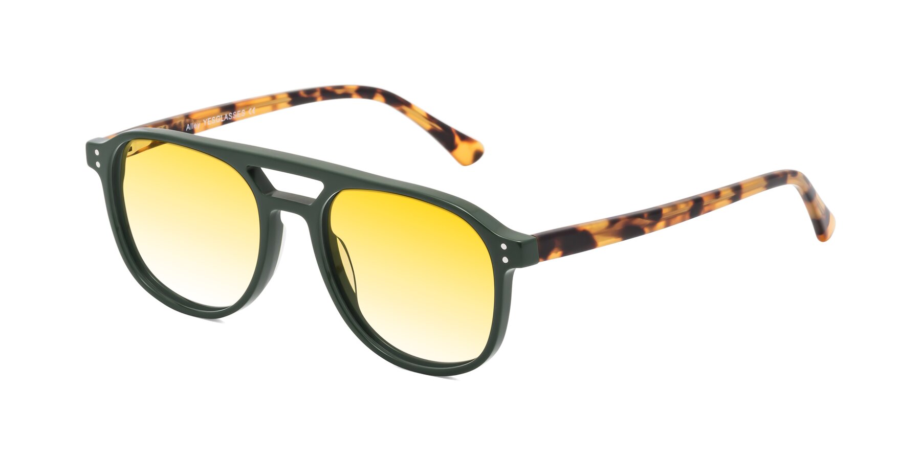 Angle of Alley in Seaweed-Tortoise with Yellow Gradient Lenses